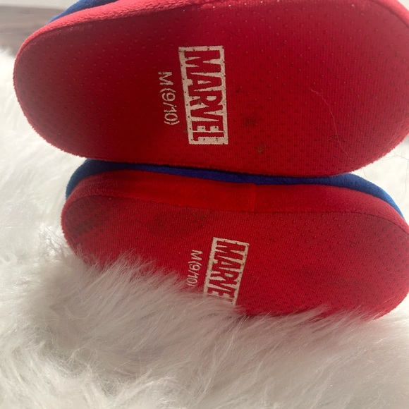 Toddler spiderman slippers - Picture 4 of 4